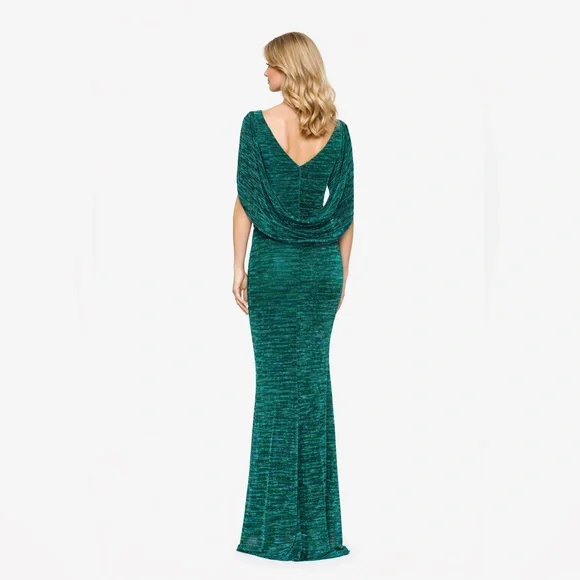 Betsy & Adam Emerald Green Cape Sleeve Gown Size 16 NWT Formal Evening Dress